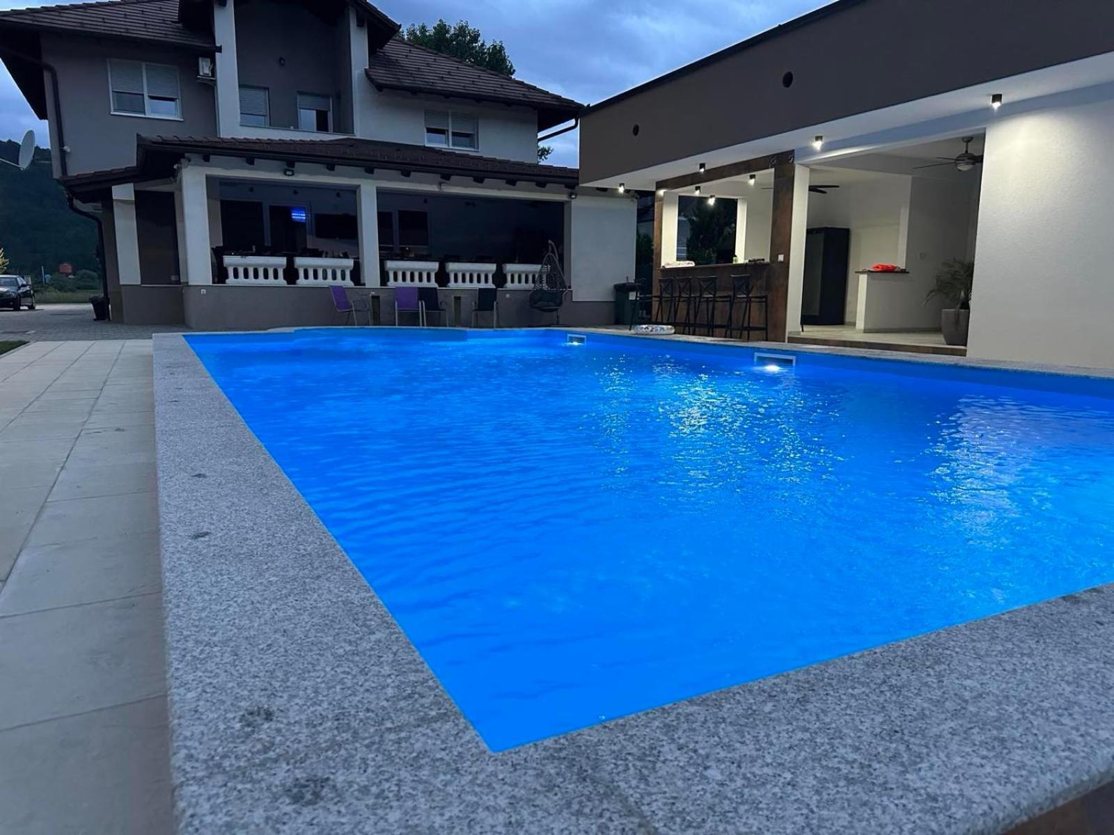 Amal Grand Villa Bihać Eksteriør bilde